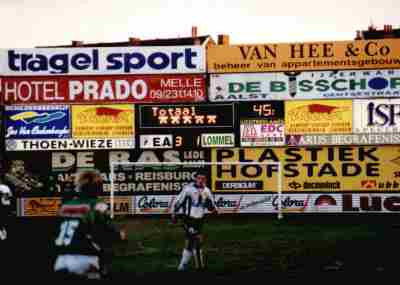 Anzeigetafel mit Endstand