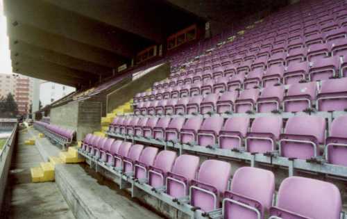 Stadion Lehen - Gegentribüne