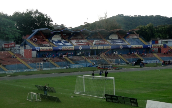 Estadio Oscar Quiteño